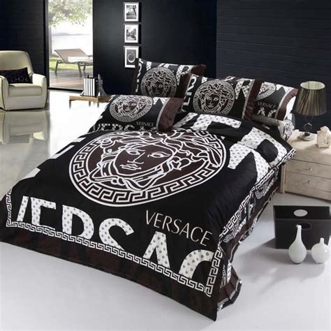 dekbedovertrek versace|versace bedding king size.